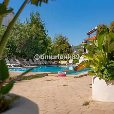 Stunning In With Seaview And Pool * אולודניץ